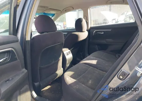 2013 Nissan Altima 2.5 Sv z USA, uszkodzony, nr VIN 1N4AL3AP8DC266384